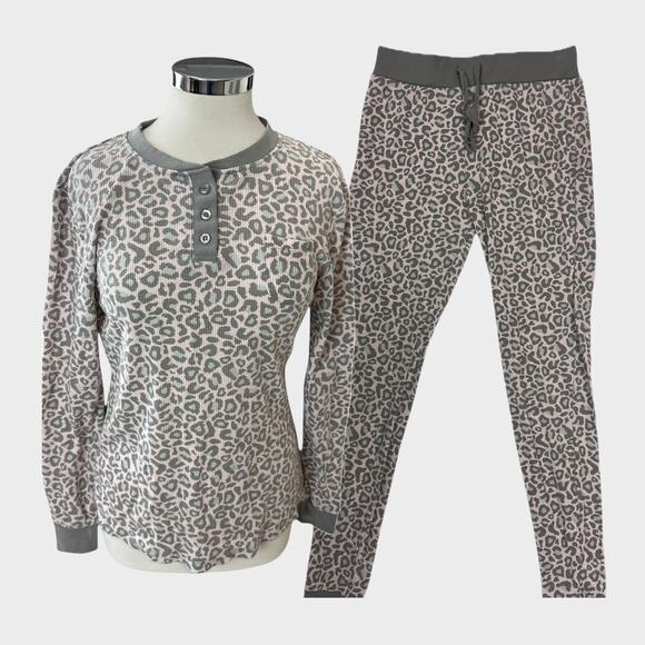 Serra Medium Cotton Polyester Gray Pink Cheetah Leopard Print 2 Piece Pajamas - Picture 6 of 9